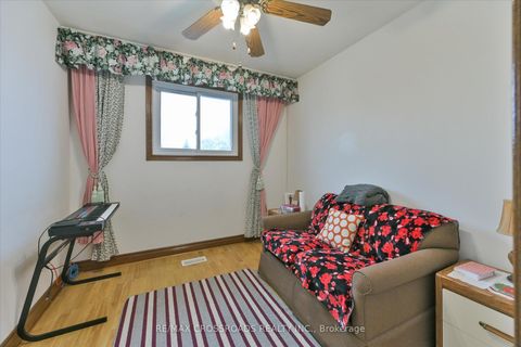 Photo 12 at 48 Phillip Avenue, Cliffside, Toronto