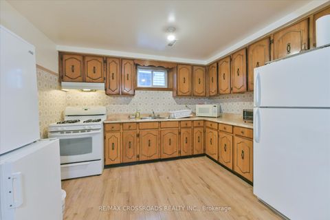 Photo 20 at 48 Phillip Avenue, Cliffside, Toronto