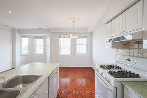 Photo 14 at 78 - 760 Lawrence Avenue W, Glen Park, Toronto