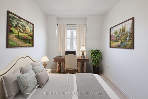 Photo 16 at 78 - 760 Lawrence Avenue W, Glen Park, Toronto