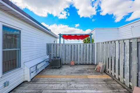 Photo 32 at 78 - 760 Lawrence Avenue W, Glen Park, Toronto