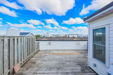 Photo 33 at 78 - 760 Lawrence Avenue W, Glen Park, Toronto