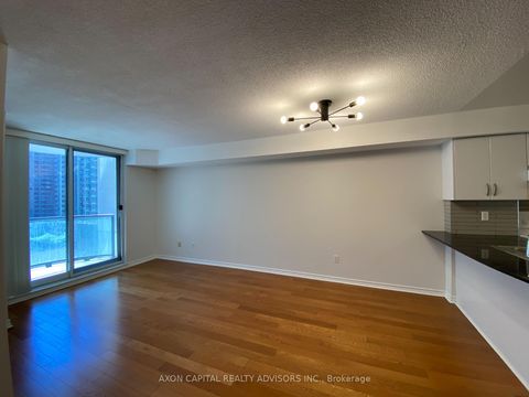 Photo 15 at 902 - 801 Bay Street, Bay Street Corridor, Toronto Photo 15 at 902 - 801 Bay Street, Bay Street Corridor, Toronto