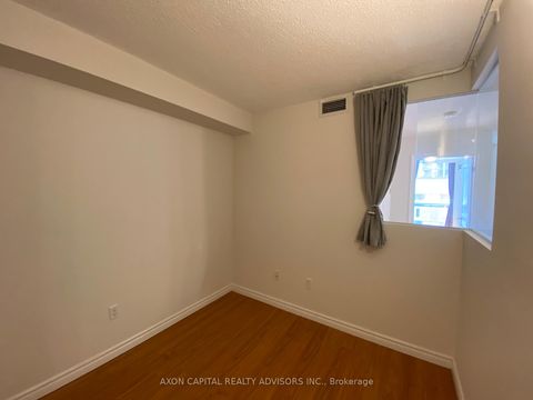 Photo 25 at 902 - 801 Bay Street, Bay Street Corridor, Toronto Photo 25 at 902 - 801 Bay Street, Bay Street Corridor, Toronto