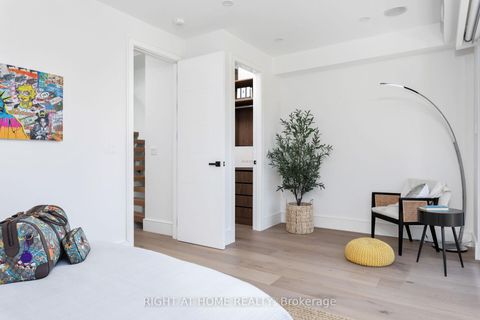 Photo 12 at 40 Sixth Street, New Toronto, Toronto