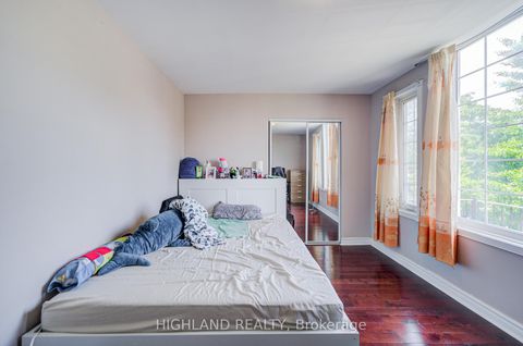 Photo 11 at 123 Russett Avenue, Junction, Toronto