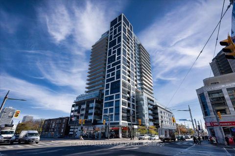 Photo 20 at 1811 - 501 St Clair Avenue W, Casa Loma, Toronto