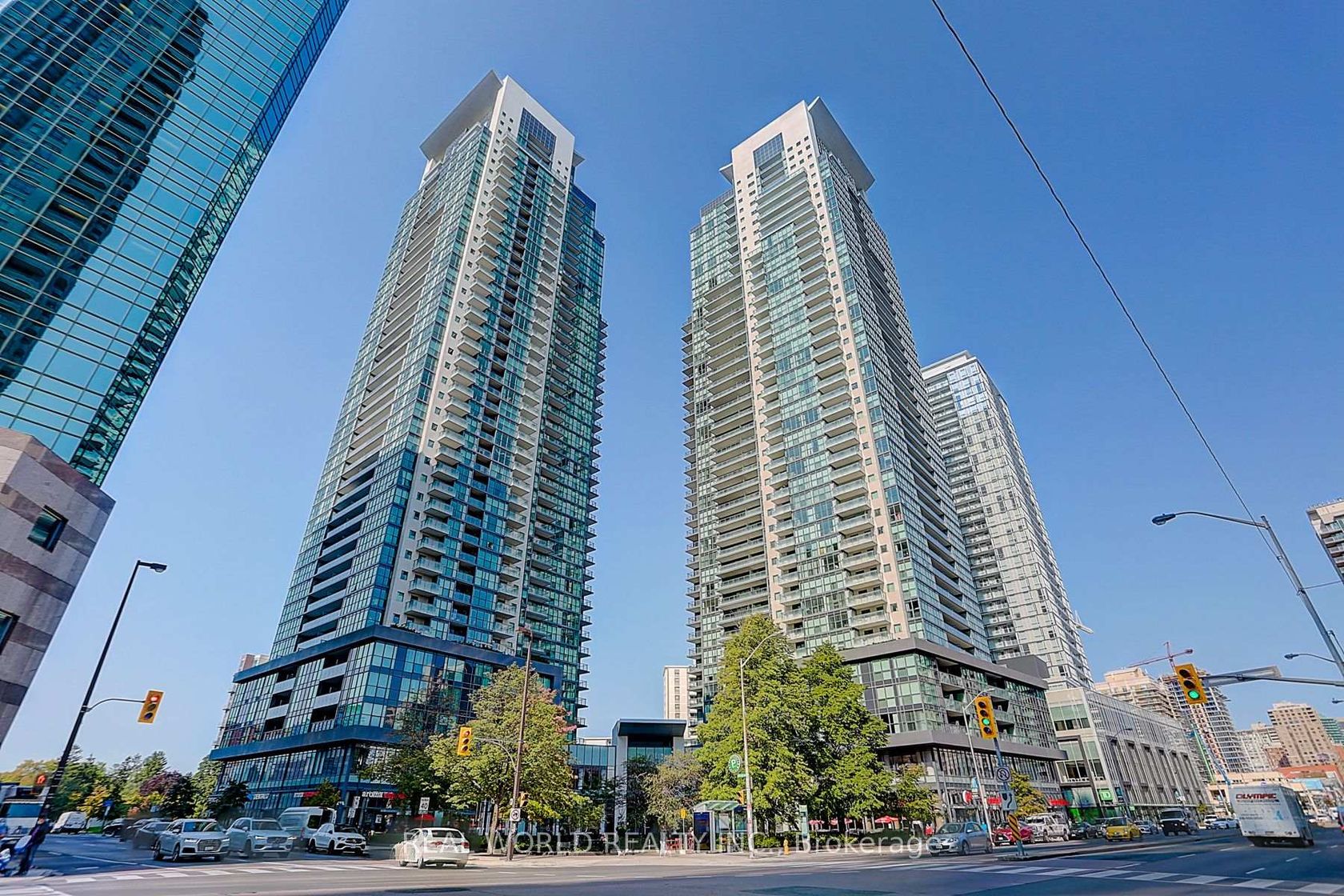 Ph103 - 5162 Yonge Street, Willowdale West, Toronto by Loree Meneguzzi Real Estate Ph103 - 5162 Yonge Street, Willowdale West, Toronto