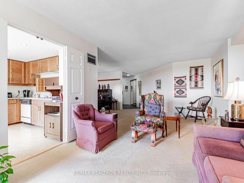 Photo 6 at 703 - 5444 Yonge Street, Willowdale West, Toronto