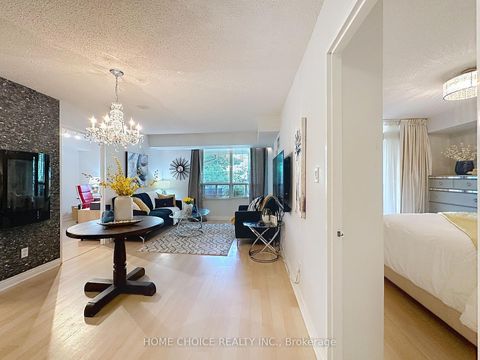 Photo 5 at 215 - 28 Empress Avenue, Willowdale East, Toronto