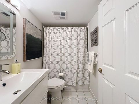 Photo 21 at 215 - 28 Empress Avenue, Willowdale East, Toronto