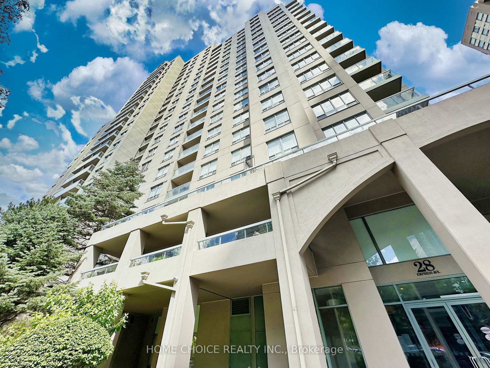 215 - 28 Empress Avenue, Willowdale East, Toronto 