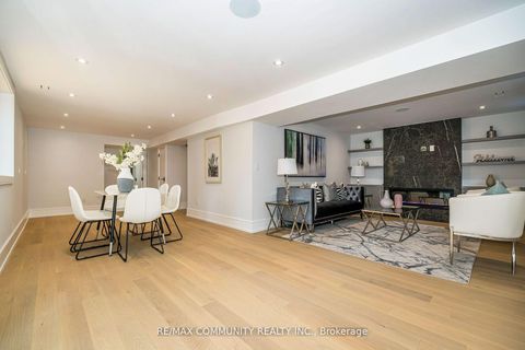 Photo 22 at 30 Kellythorne Drive, Donalda, Toronto