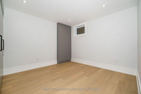Photo 25 at 30 Kellythorne Drive, Donalda, Toronto