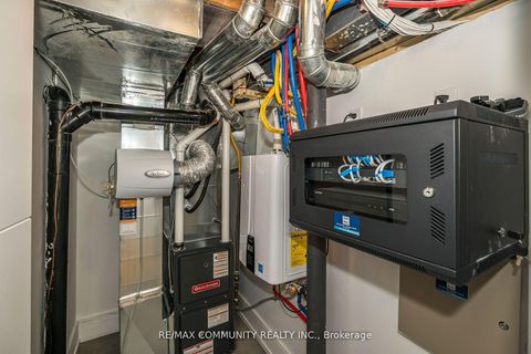 Photo 28 at 30 Kellythorne Drive, Donalda, Toronto