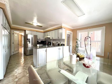 Photo 9 at 327 Goldhawk Trail, Milliken, Toronto Photo 9 at 327 Goldhawk Trail, Milliken, Toronto