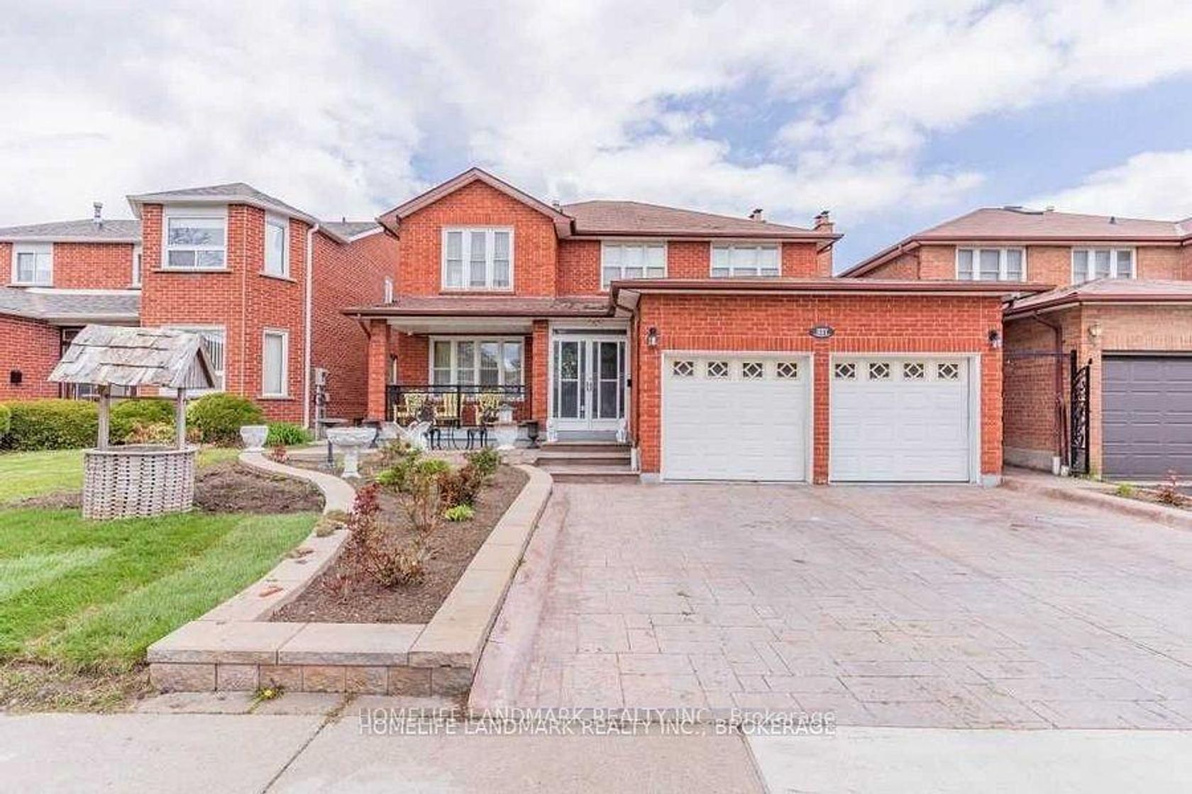 327 Goldhawk Trail, Milliken, Toronto 