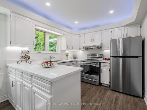 Photo 12 at 30 Burleigh Heights Drive, Bayview Village, Toronto