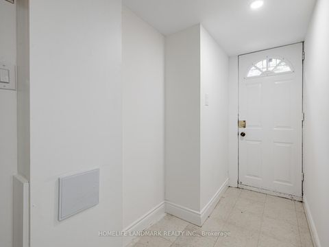 Photo 25 at 30 Burleigh Heights Drive, Bayview Village, Toronto