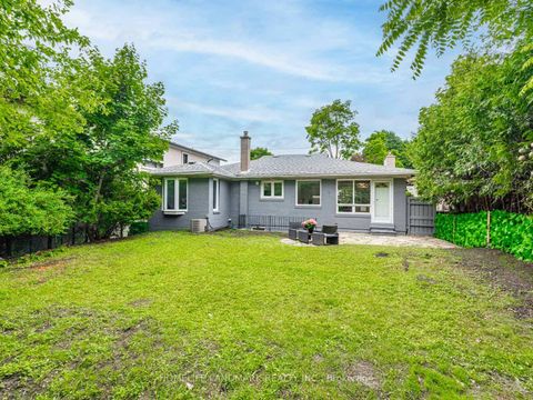 Photo 29 at 30 Burleigh Heights Drive, Bayview Village, Toronto
