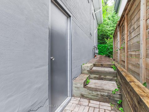 Photo 31 at 30 Burleigh Heights Drive, Bayview Village, Toronto