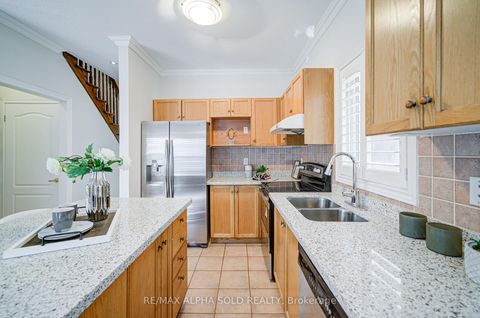 Photo 15 at 5 Berringer Street, Langstaff, Richmond Hill