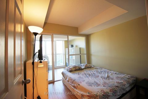 Photo 11 at 1512 - 30 Harrison Garden Boulevard, Willowdale East, Toronto Photo 11 at 1512 - 30 Harrison Garden Boulevard, Willowdale East, Toronto