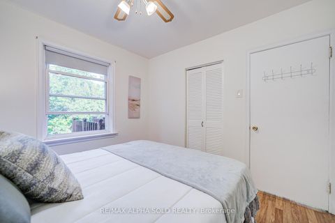 Photo 24 at 71 Vauxhall Drive, Dorset Park, Toronto