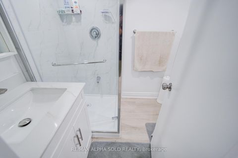 Photo 38 at 71 Vauxhall Drive, Dorset Park, Toronto