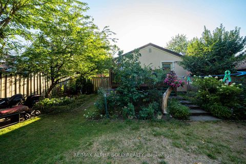 Photo 44 at 71 Vauxhall Drive, Dorset Park, Toronto