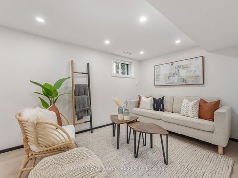 Photo 37 at 186 Oak Park Avenue, Lumsden, Toronto