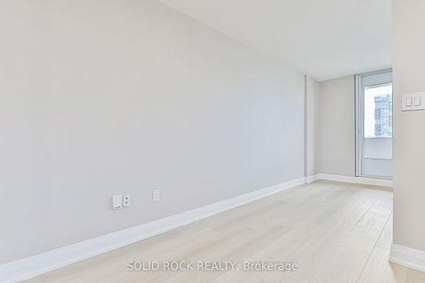 Photo 16 at 3111 - 40 Homewood Avenue, South St. James Town, Toronto