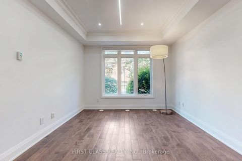 Photo 5 at TH 28 - 9 Oakburn Crescent, Willowdale East, Toronto