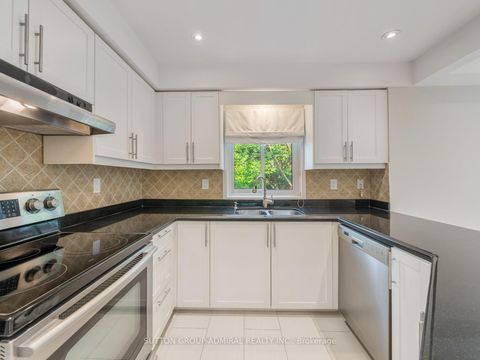 Photo 8 at 12 Tova Place, Beverley Glen, Vaughan Photo 8 at 12 Tova Place, Beverley Glen, Vaughan