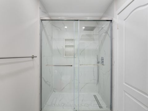Photo 19 at 12 Tova Place, Beverley Glen, Vaughan
