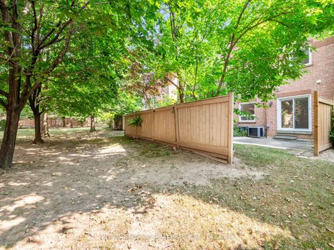 Photo 29 at 12 Tova Place, Beverley Glen, Vaughan Photo 29 at 12 Tova Place, Beverley Glen, Vaughan