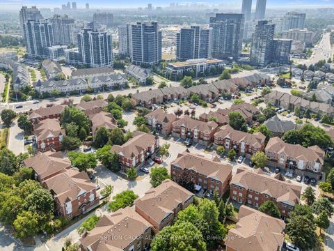 Photo 33 at 12 Tova Place, Beverley Glen, Vaughan Photo 33 at 12 Tova Place, Beverley Glen, Vaughan