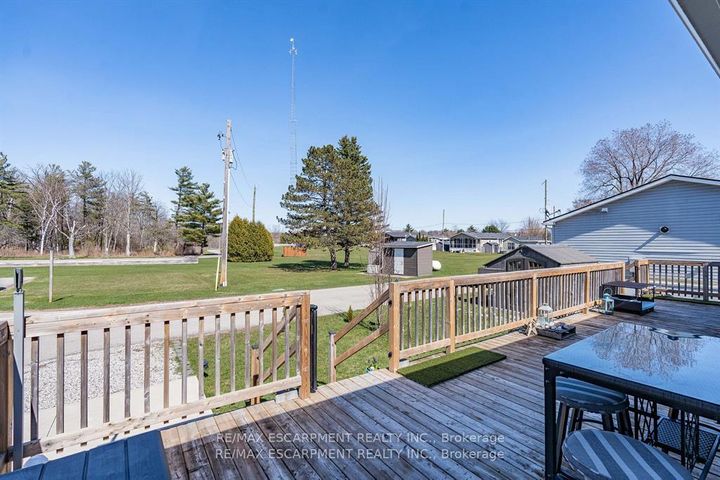 Photo 18 at 10 Oak - 4449 Milburough Line, Rural Burlington, Burlington