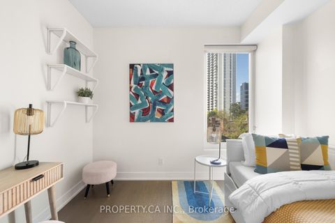 Photo 11 at 404 - 68 Merton Street, Mount Pleasant West, Toronto