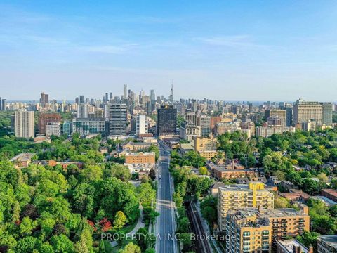 Photo 14 at 404 - 68 Merton Street, Mount Pleasant West, Toronto