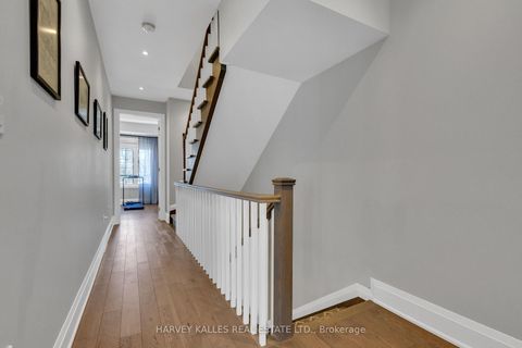 Photo 23 at 1256 Avenue Road, Lawrence Park South, Toronto