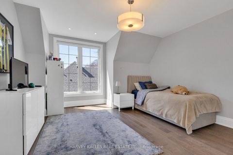 Photo 38 at 1256 Avenue Road, Lawrence Park South, Toronto
