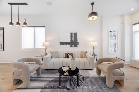 Photo 4 at 78 South Kingsway, Swansea, Toronto