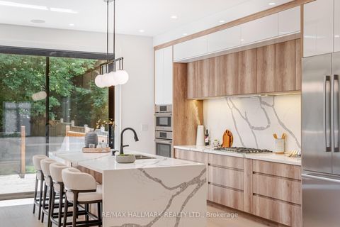 Photo 9 at 78 South Kingsway, Swansea, Toronto