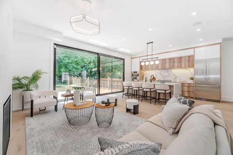 Photo 14 at 78 South Kingsway, Swansea, Toronto