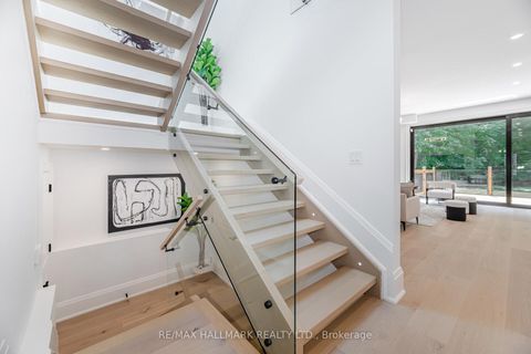 Photo 16 at 78 South Kingsway, Swansea, Toronto
