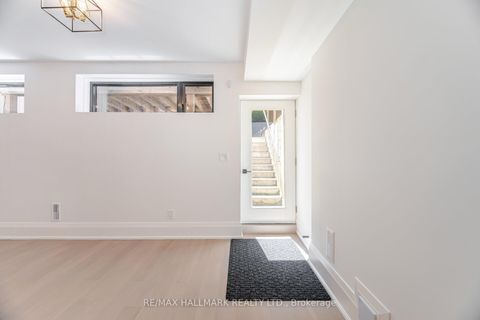 Photo 44 at 78 South Kingsway, Swansea, Toronto