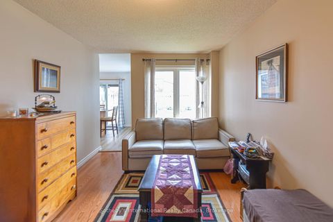 Photo 16 at 13 Burke Drive, West Bayfield, Barrie Photo 16 at 13 Burke Drive, West Bayfield, Barrie