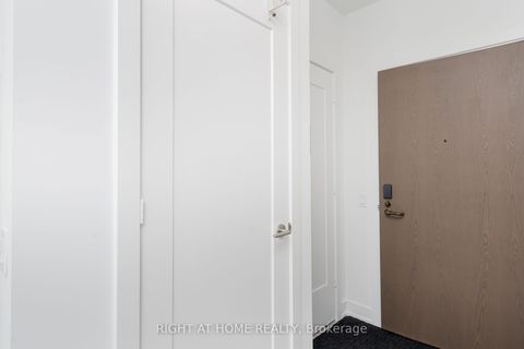 Photo 6 at 3101 - 30 Inn On The Park Drive, Don Mills, Toronto