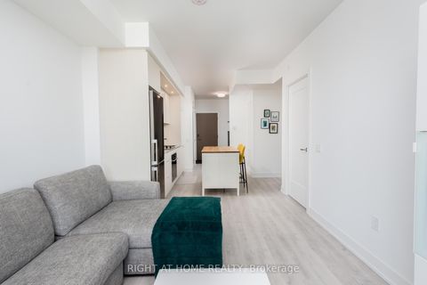 Photo 14 at 3101 - 30 Inn On The Park Drive, Don Mills, Toronto
